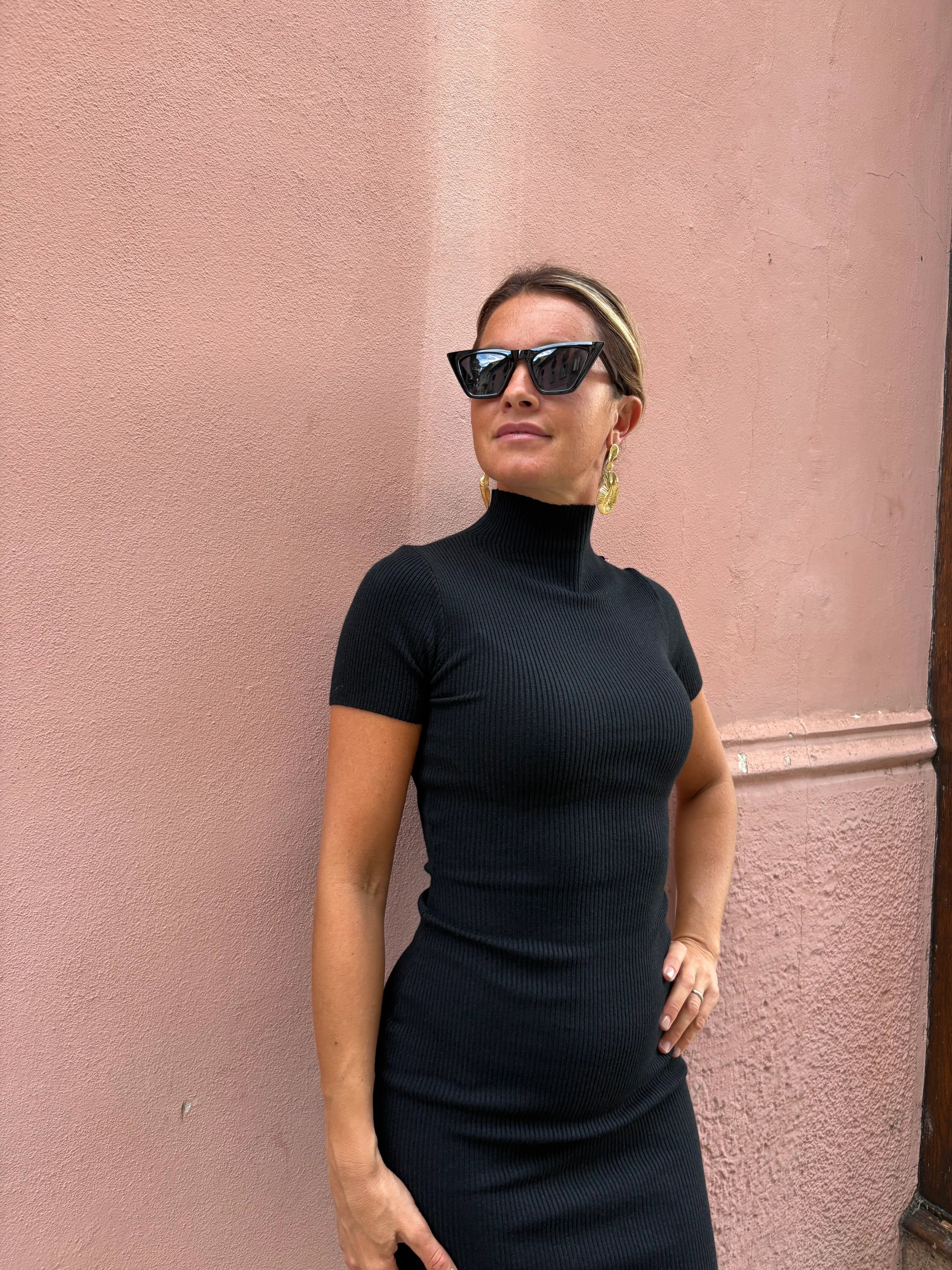ABITO CARLOTTA