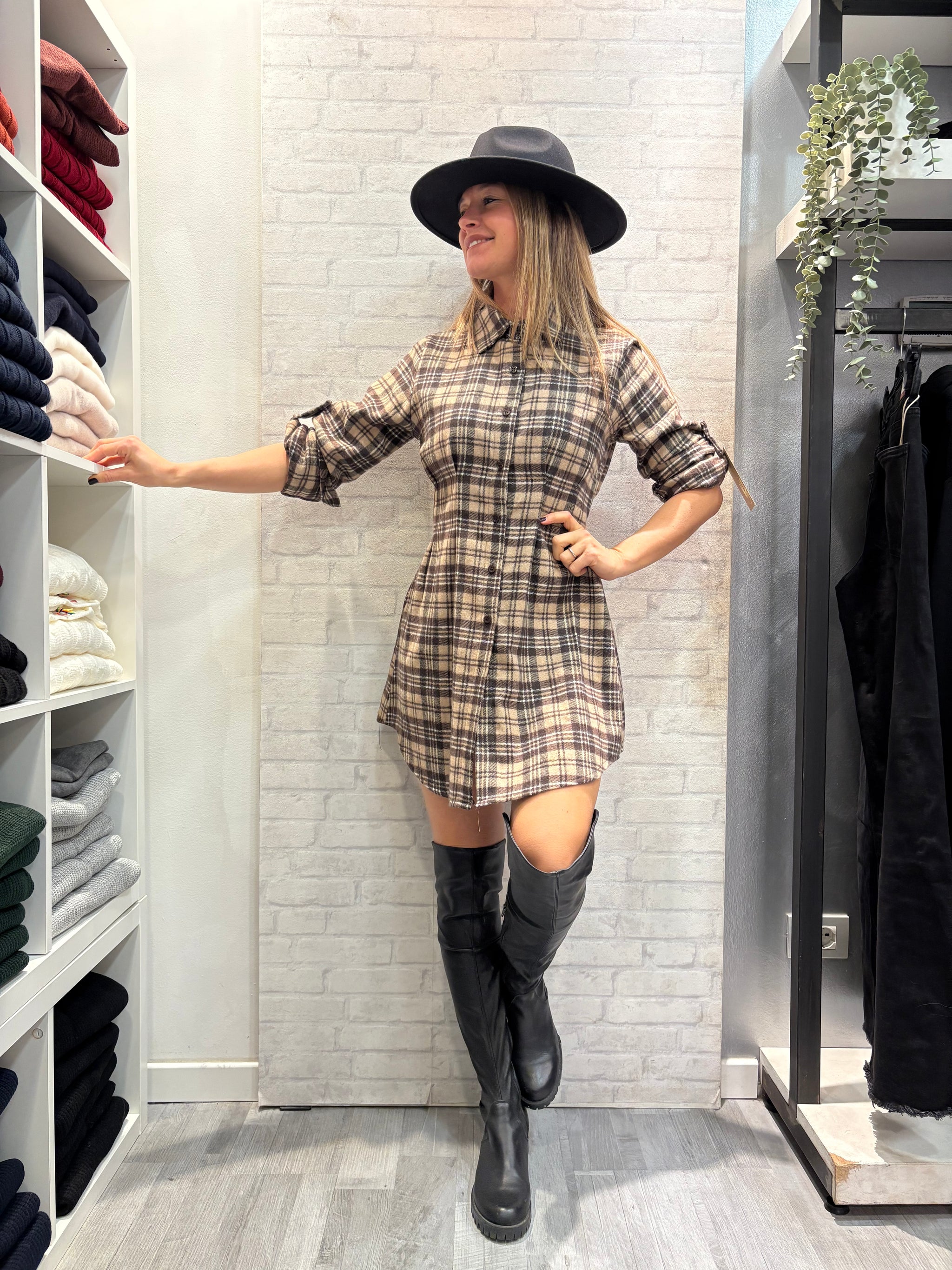 ABITO MELANIA TARTAN