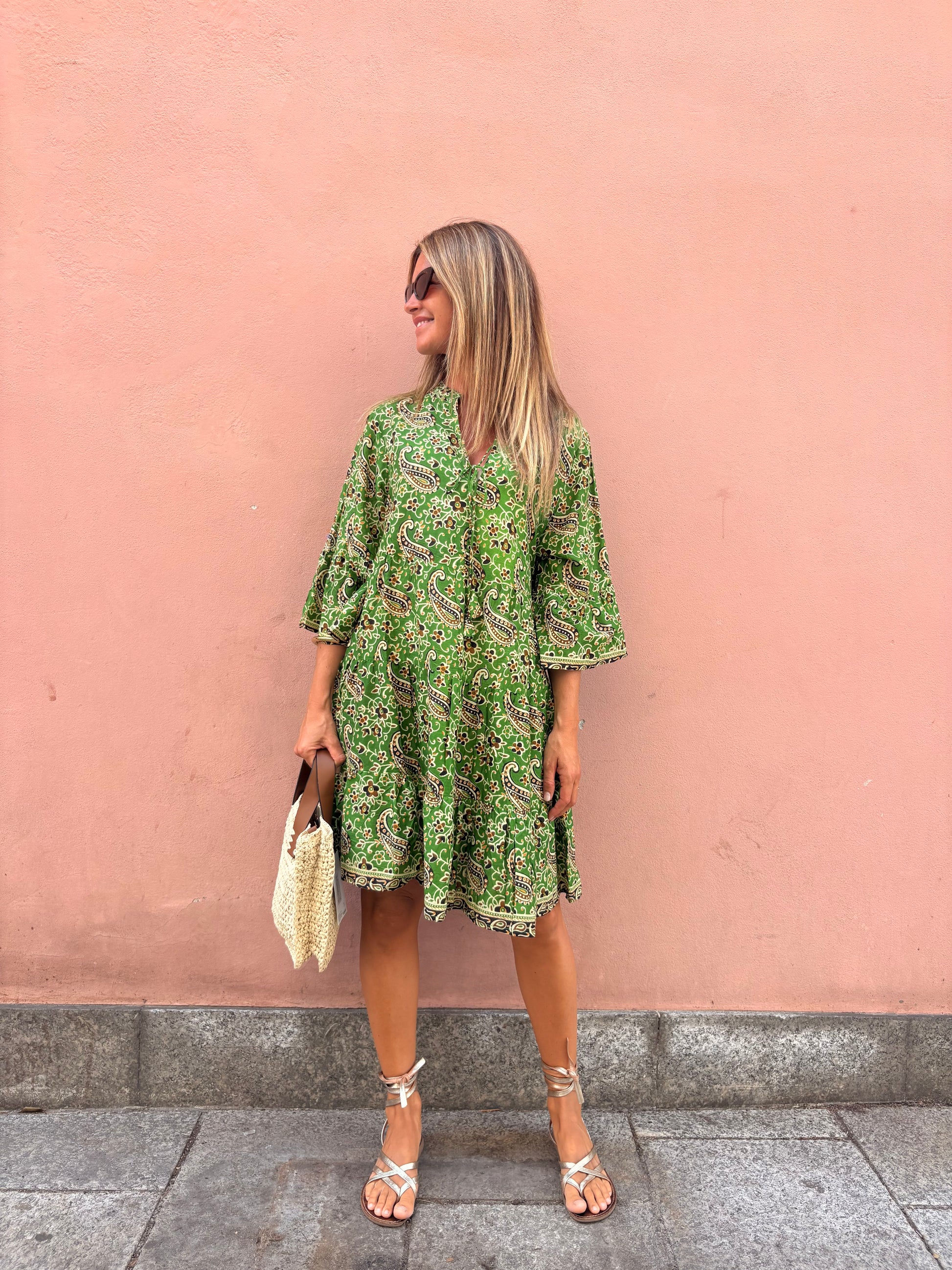 ABITO SAINT TROPEZ