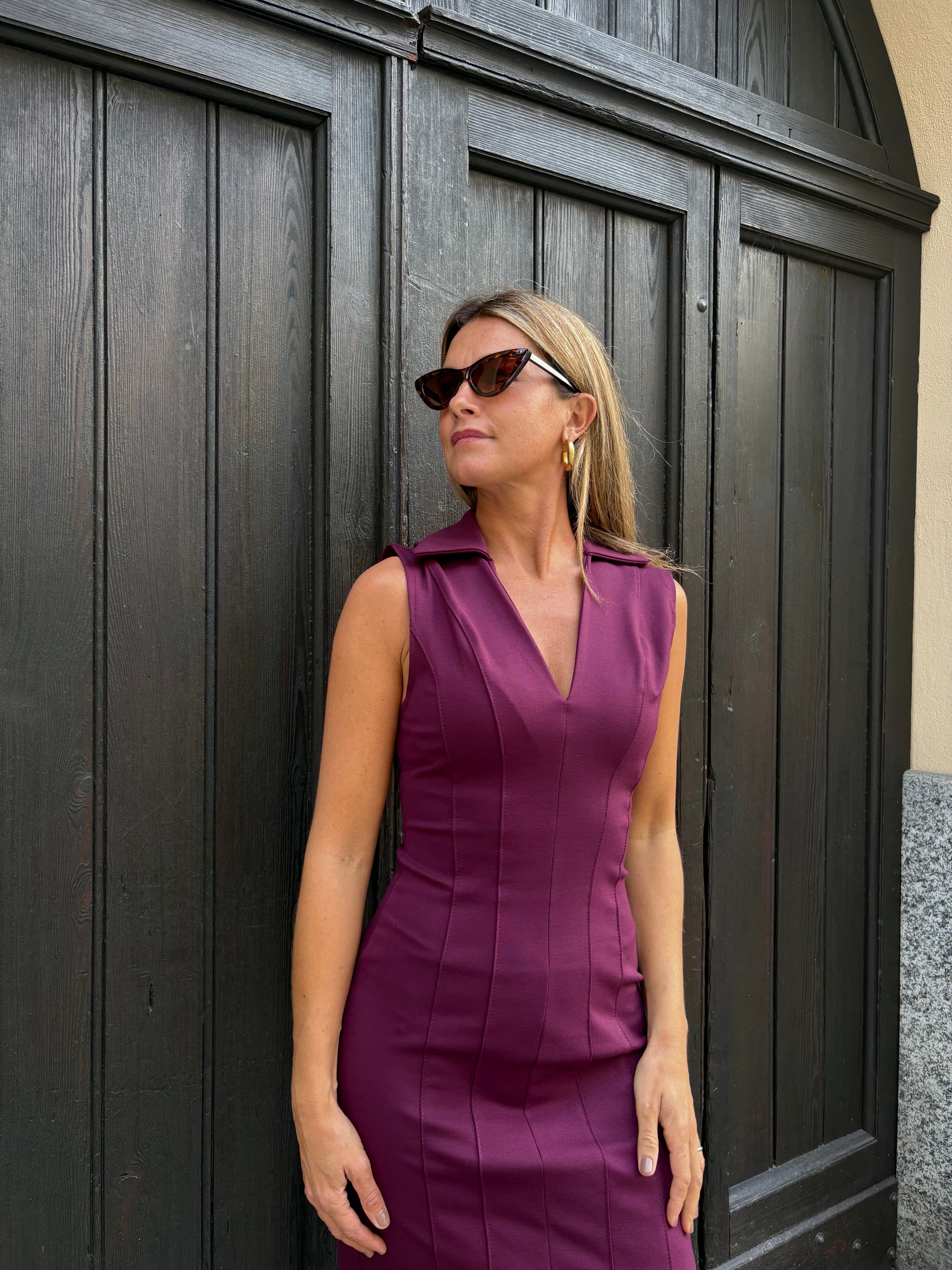 ABITO GRETA
