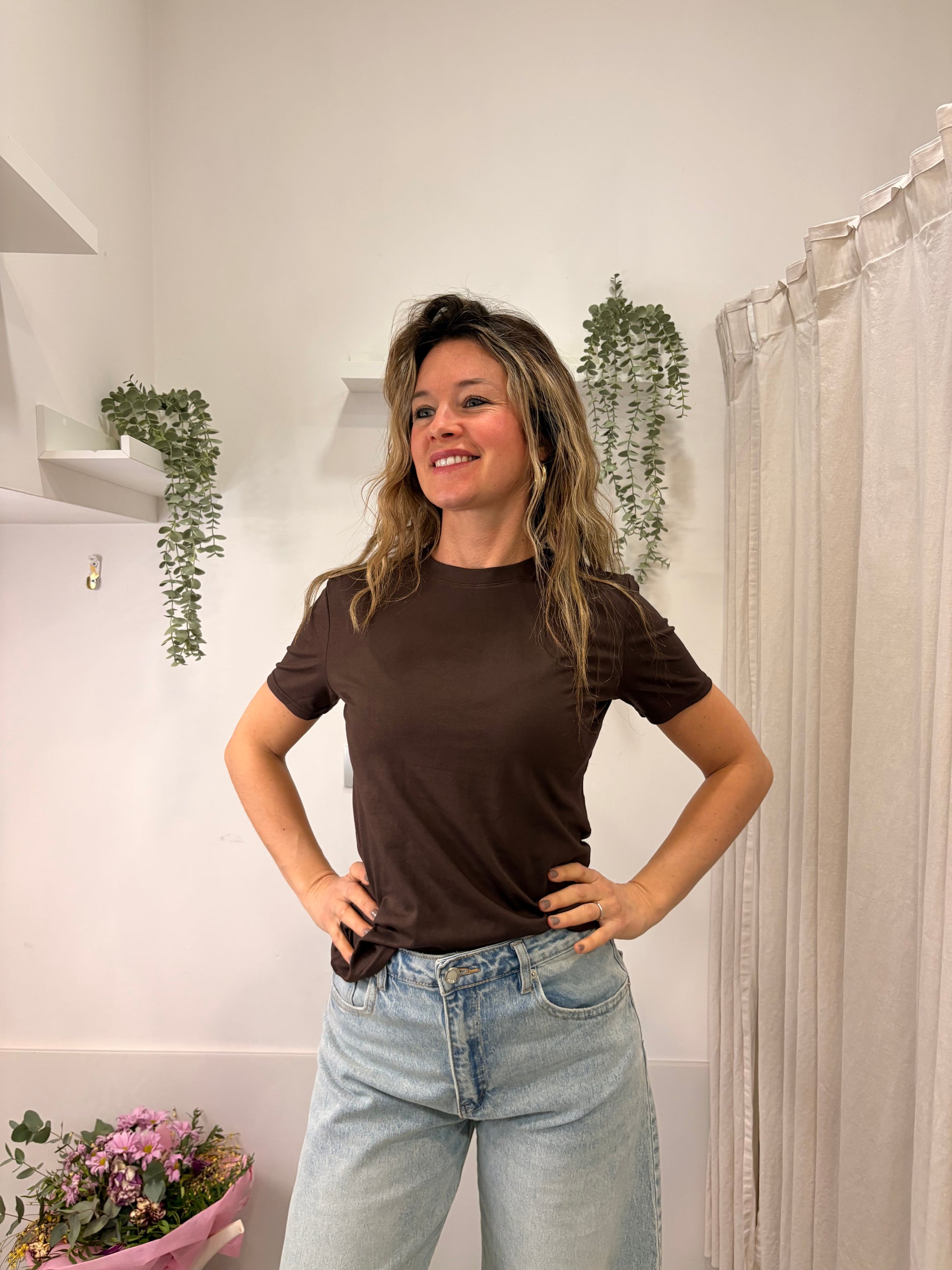T-SHIRT LUCIA