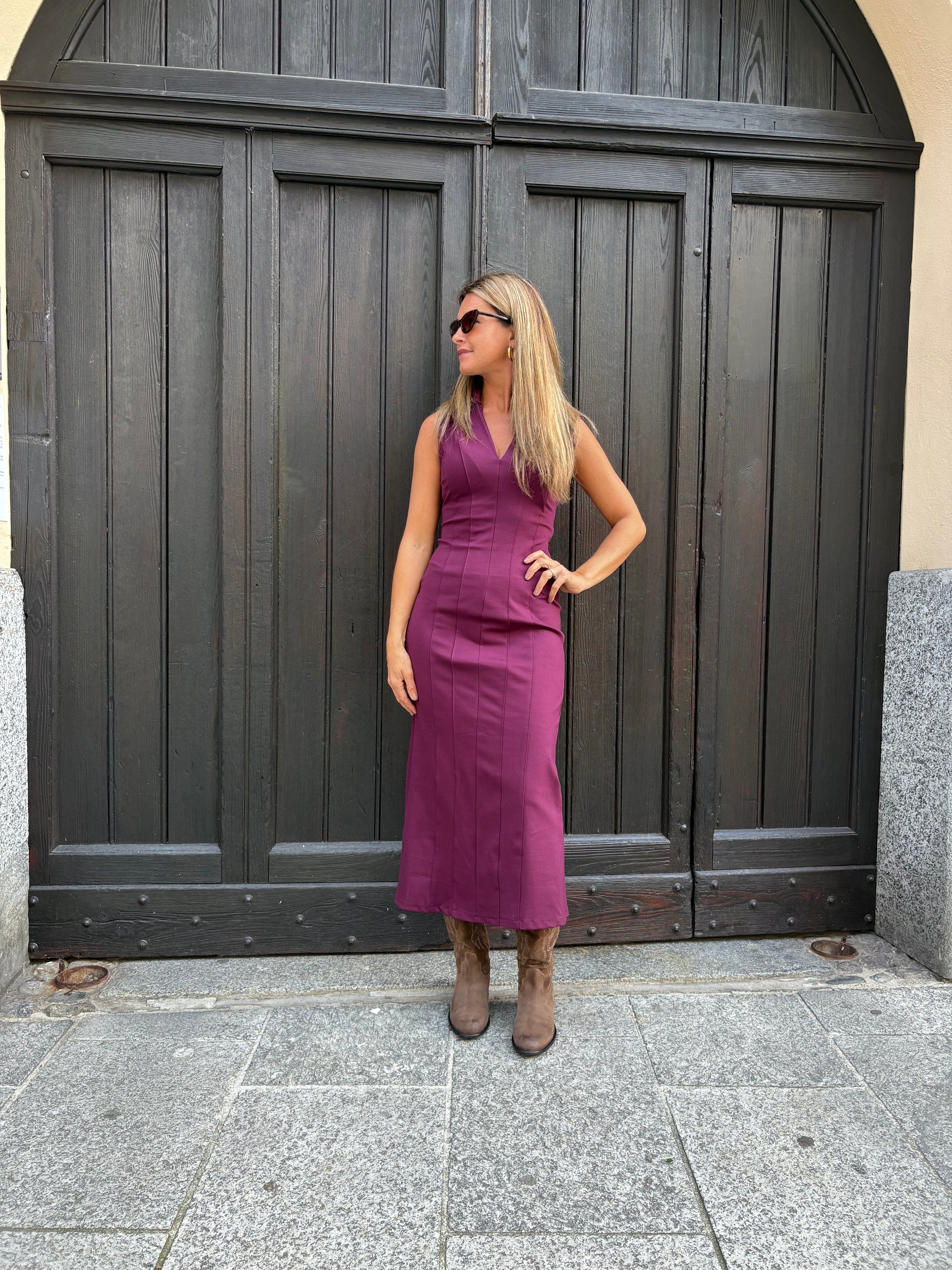 ABITO GRETA