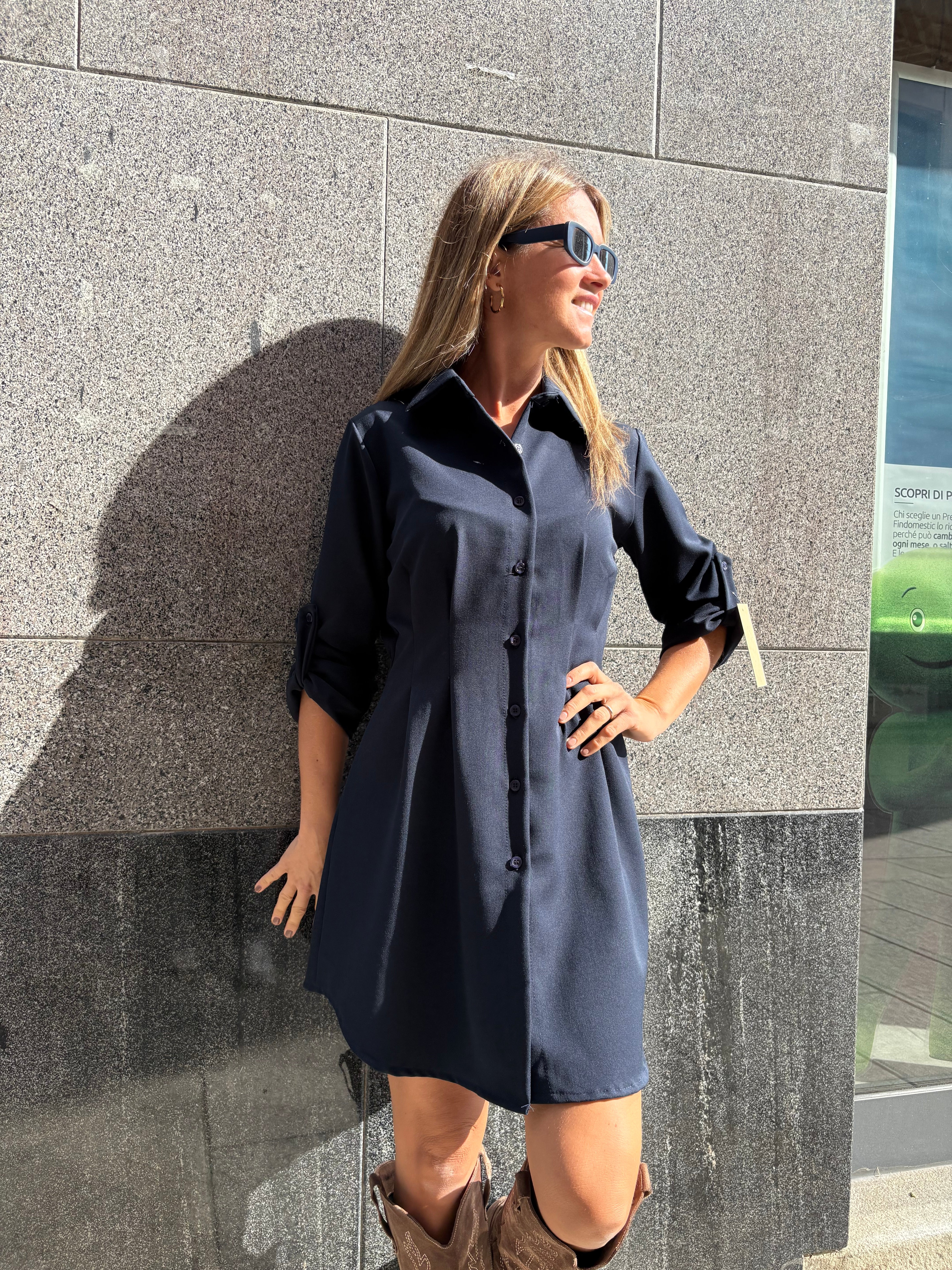 ABITO MELANIA