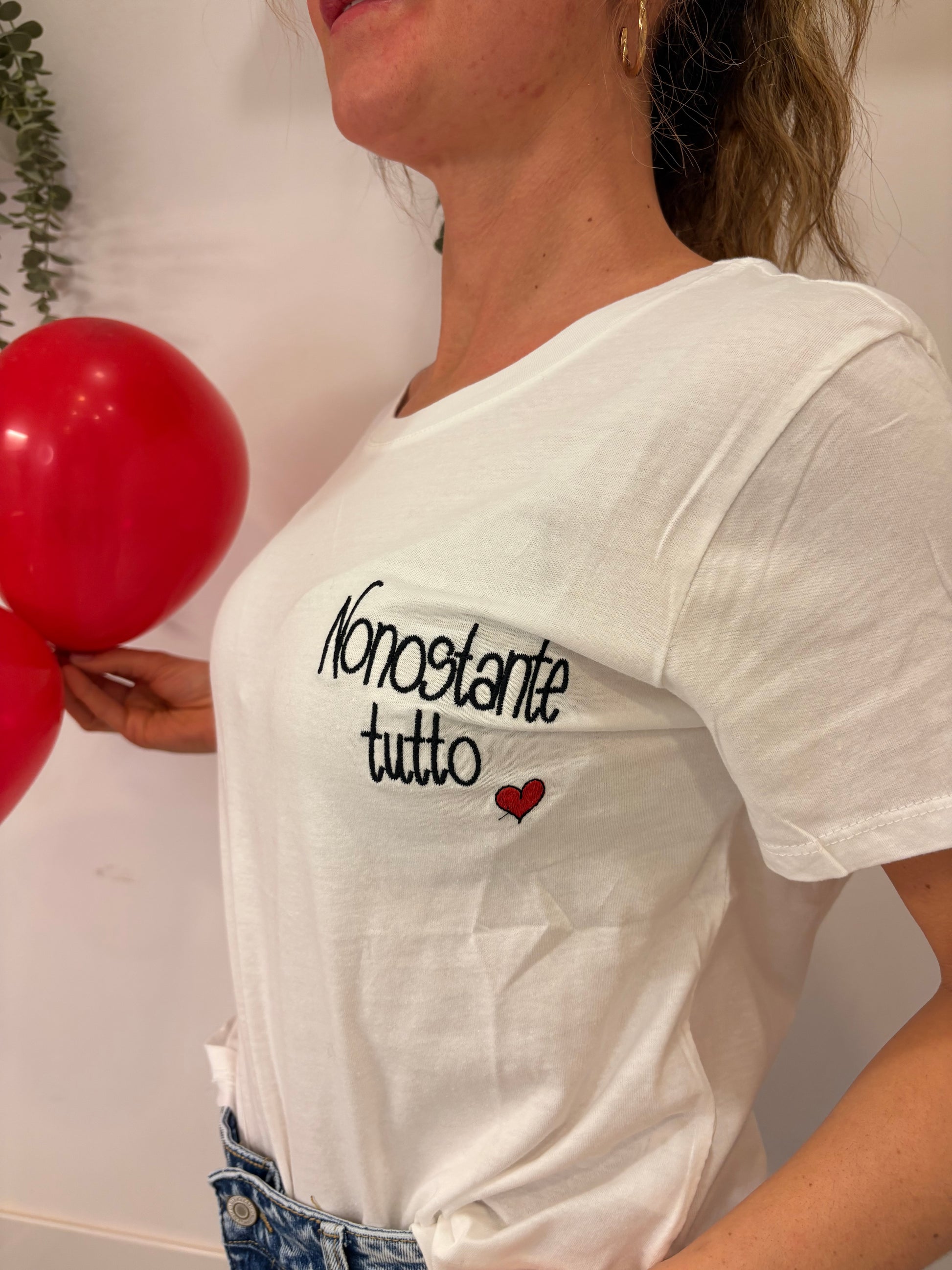 T-SHIRT “NONOSTANTE TUTTO”