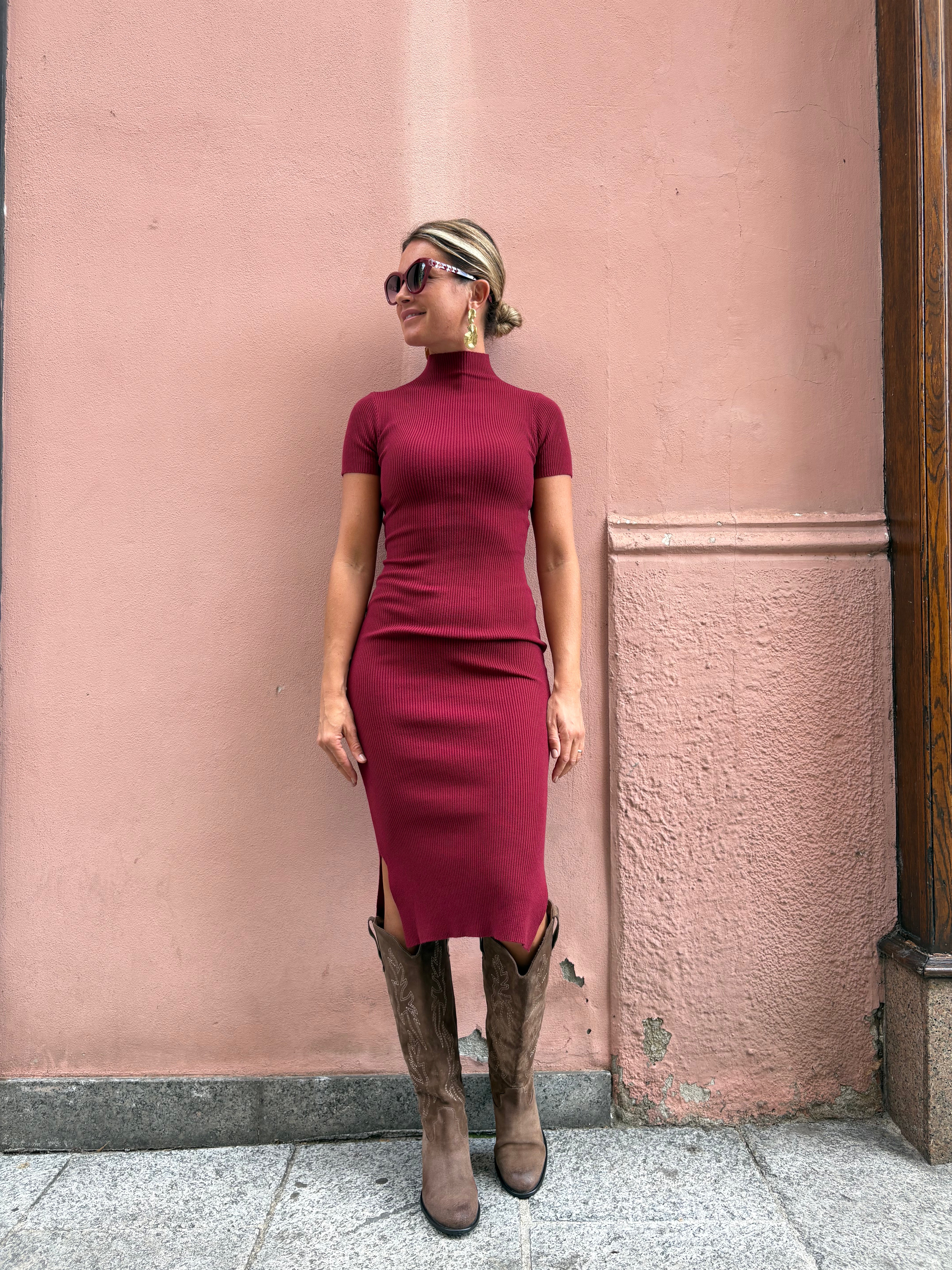 ABITO CARLOTTA