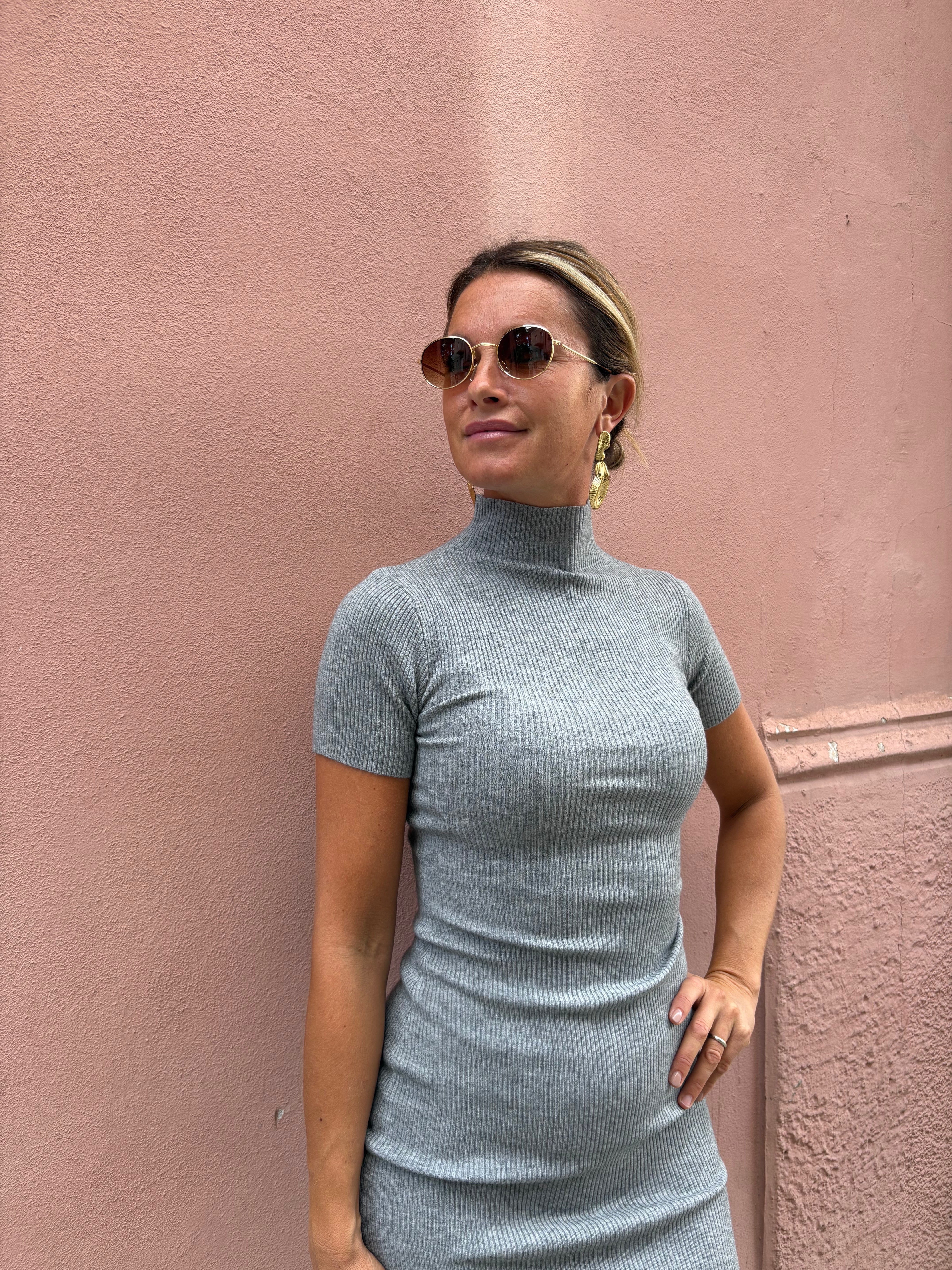 ABITO CARLOTTA