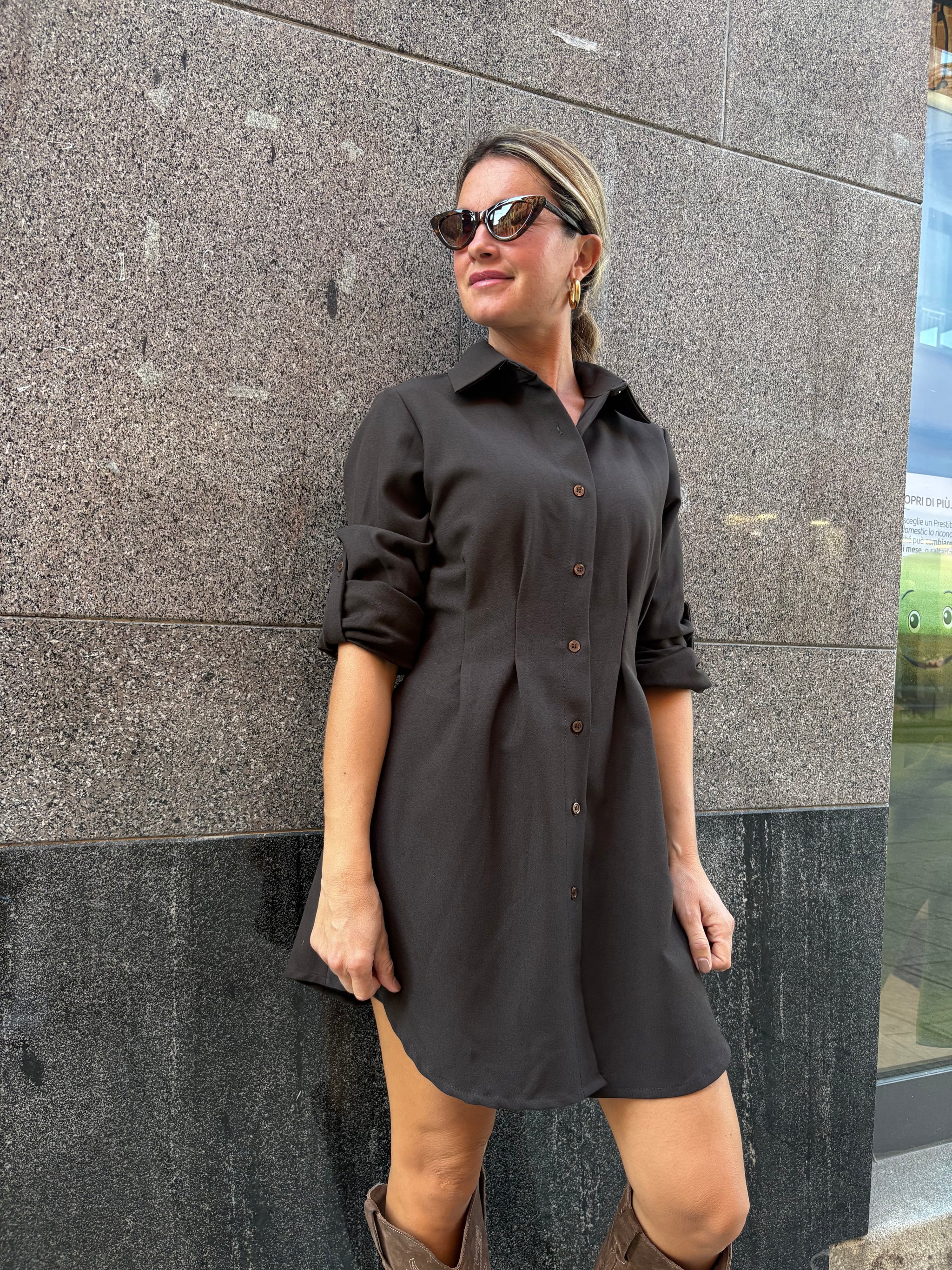 ABITO MELANIA